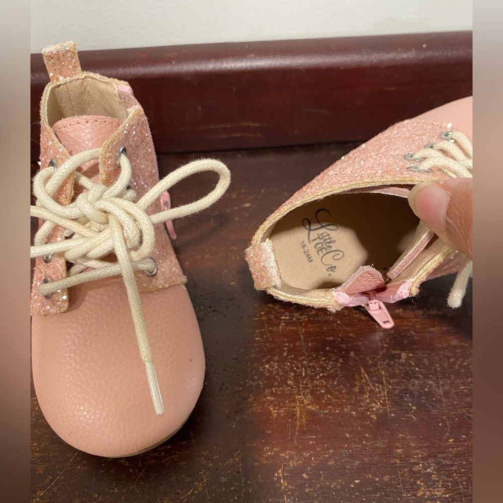 Little Toe Co.Pink Kids Glitter Toddler’s Ankle Booties. - Picture 8 of 9